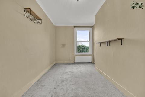 28 Garfield Road, London, E4 7DG