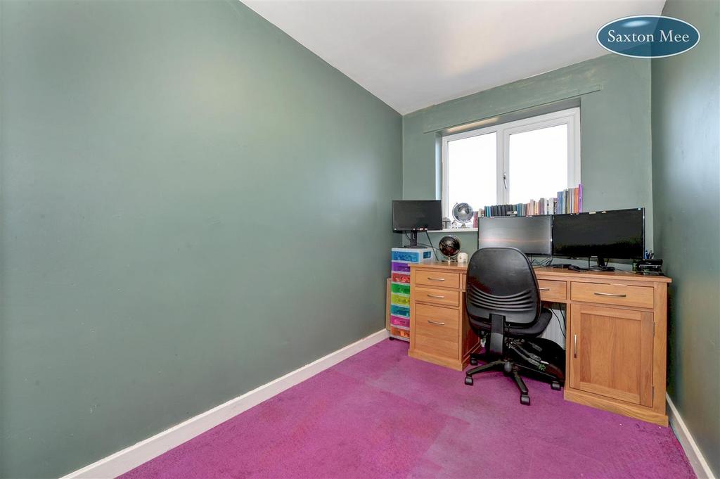 Bedroom 2 7224 5 6.jpg