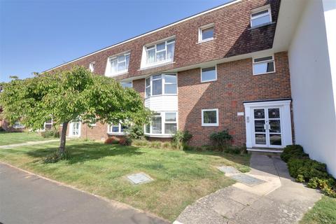 36 Greystone Avenue, Worthing, BN13 1LR
