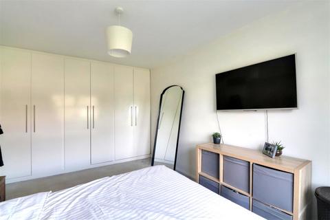 36 Greystone Avenue, Worthing, BN13 1LR