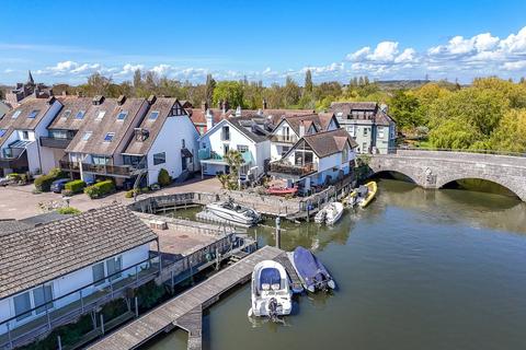 5 bedroom detached house for sale, Bridge Street, Avon Wharf, Christchurch, BH23