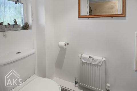 27 Hamble Way, Hilton, Derby, DE65 5NT