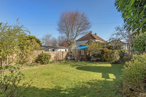 12 Silverknowes Hill, Edinburgh, EH4 5HE