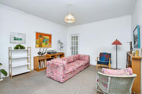 12 Silverknowes Hill, Edinburgh, EH4 5HE