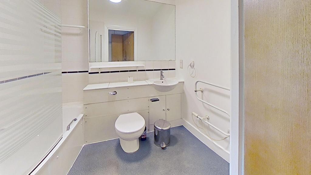 Bathroom En-suite