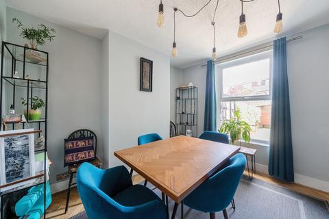 6 Manor Road, London, SE25 4TA