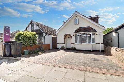 141 Ravenor Park Road, Greenford, UB6 9QZ