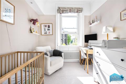 2 bedroom apartment for sale, South Villas, Camden, NW1