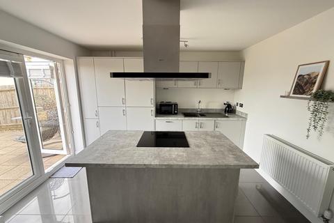 4 bedroom townhouse for sale, Glamorgan Green, Llandarcy, Neath, Neath Port Talbot.