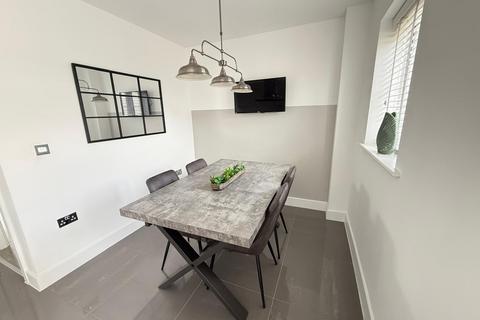 4 bedroom townhouse for sale, Glamorgan Green, Llandarcy, Neath, Neath Port Talbot.