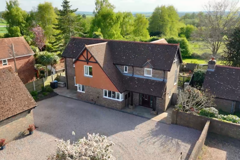 4 bedroom detached house for sale, New Street, Canterbury CT3