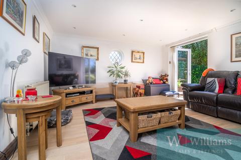 5 bedroom house for sale, Lushington Hill, Wootton Bridge, Ryde