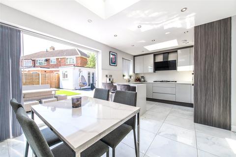 47 Imperial Drive, Gravesend, DA12 4LL