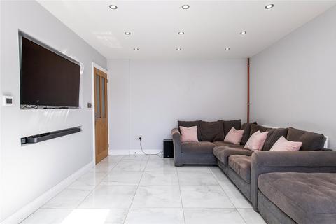 47 Imperial Drive, Gravesend, DA12 4LL
