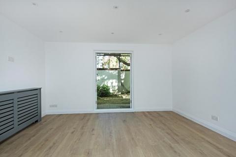 1 bedroom flat for sale, Holley Road, W3