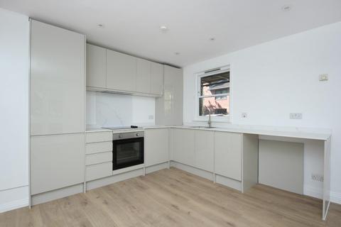 1 bedroom flat for sale, Holley Road, W3