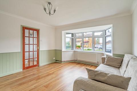 3 bedroom semi-detached house for sale, Montfort Road, Kemsing, TN15