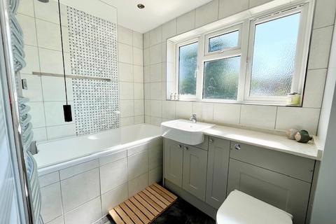 undefined, Montfort Road, Kemsing, TN15