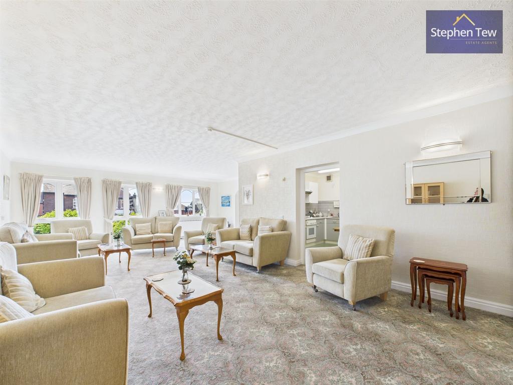 Communal Lounge