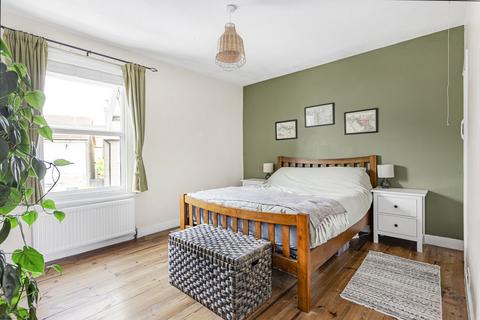 20 Holly Road, Hounslow, TW3 1UN