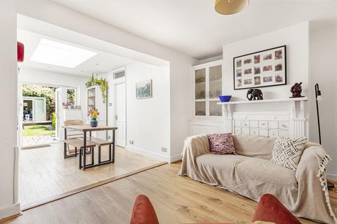 20 Holly Road, Hounslow, TW3 1UN