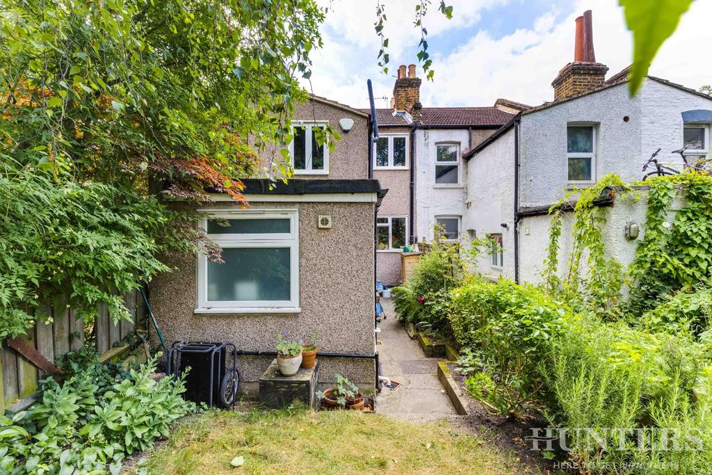 33 Nelson Rd N15-19.jpg