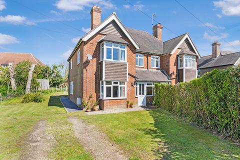 3 bedroom semi-detached house for sale, Bakers Cross, Cranbrook TN17