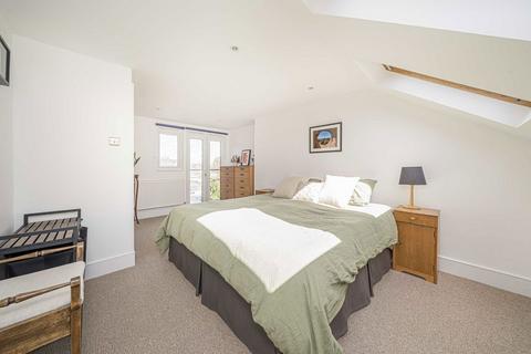 40 Napier Road, Isleworth, TW7 7HP