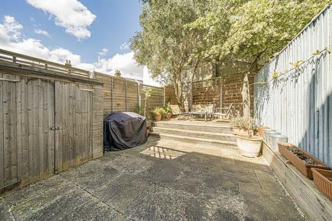 40 Napier Road, Isleworth, TW7 7HP
