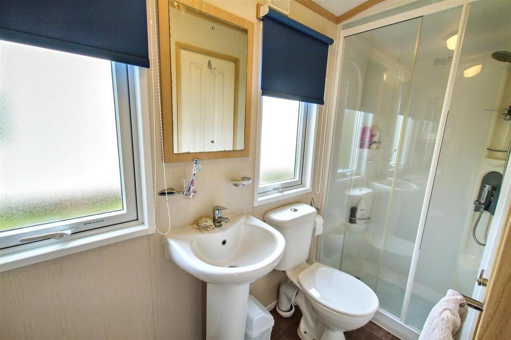 Jack & Jill Shower Room