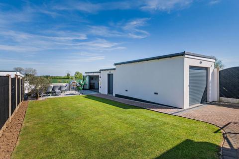 56 Doncaster Road, Braithwell, Rotherham, S66 7BB