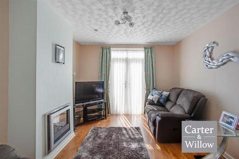 2 bedroom terraced house for sale, Rosedale Road, Dagenham, Essex