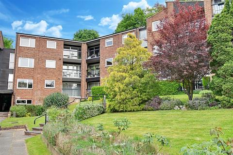 1 bedroom flat for sale, The Spinney, Hertford SG13