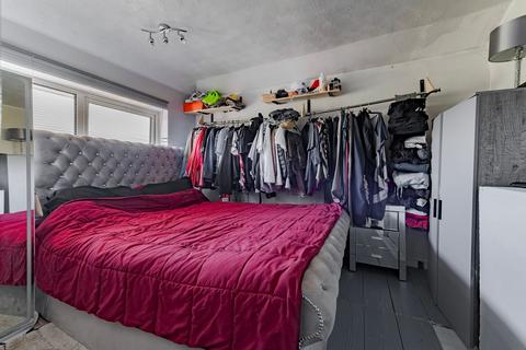 37 Ecton Walk, Norwich, NR6 7ES