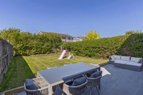 59 Limbrick Lane, Goring By Sea, Worthing, BN12 6AE