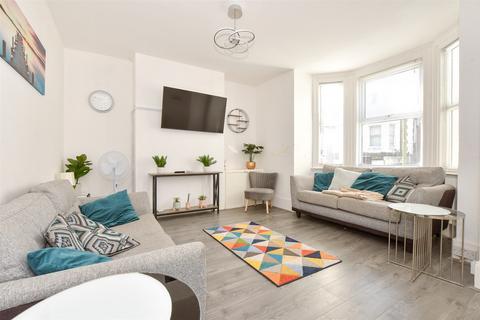 3 bedroom semi-detached house for sale, Avenue Road, Sandown PO36