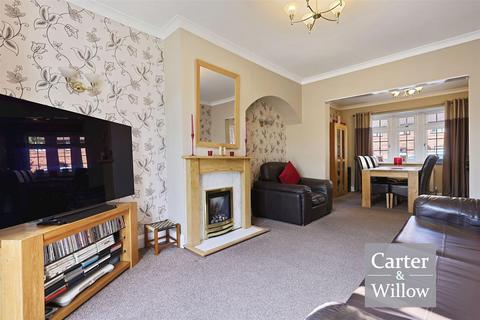 3 bedroom terraced house for sale, Heathway, Dagenham, Essex