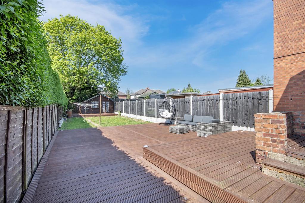 DSC 5013 copy outdoo.jpg