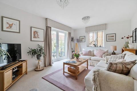7 Cannings Close, Broughton Gifford, Melksham, SN12 8FQ