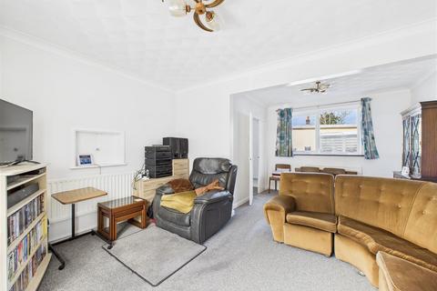 2 bedroom detached house for sale, Cyprus Road, Titchfield Common