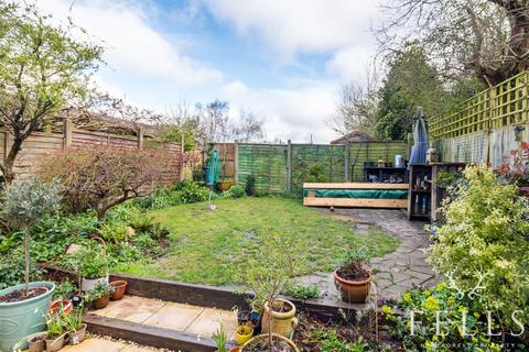 51 Anson Close, Ringwood, BH24 1XN