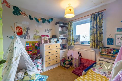 51 Anson Close, Ringwood, BH24 1XN