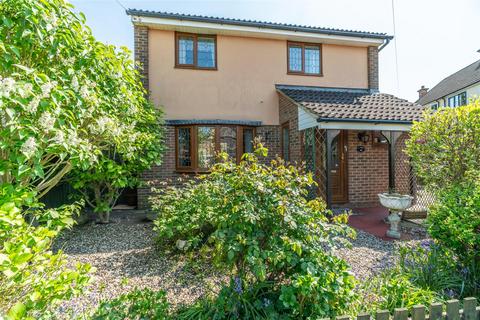 3 bedroom house for sale, Hill Top Lane, Saffron Walden