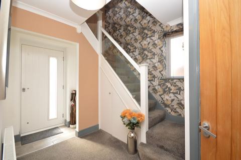 82 Downs Road, Folkestone, CT19 5PT