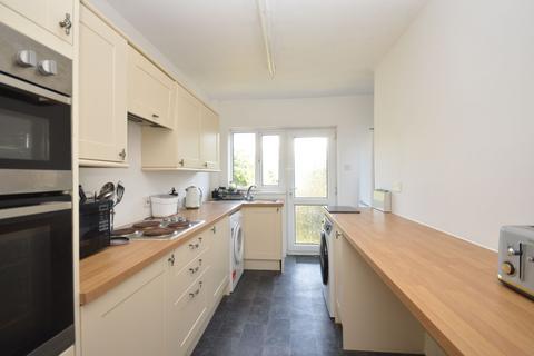 42 Chart Road, Folkestone, CT19 4EW