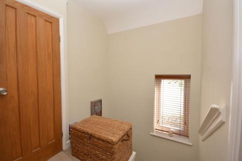 146 Cornwallis Avenue, Aylesham, Canterbury, CT3 3HJ