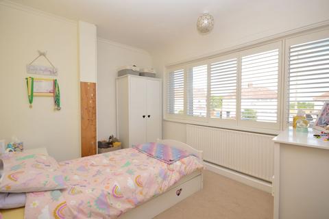 146 Cornwallis Avenue, Aylesham, Canterbury, CT3 3HJ