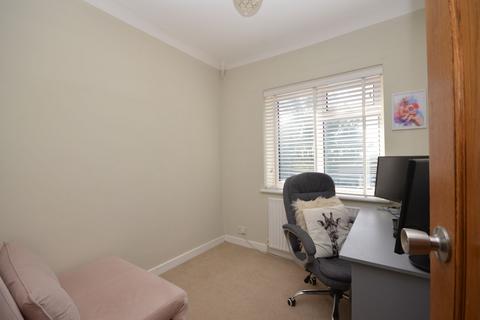 146 Cornwallis Avenue, Aylesham, Canterbury, CT3 3HJ