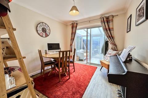 3 bedroom semi-detached house for sale, Preston