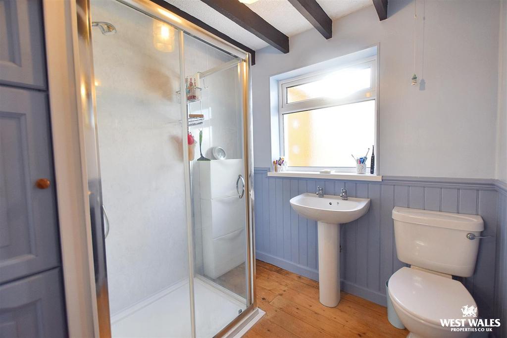 Shower-Room